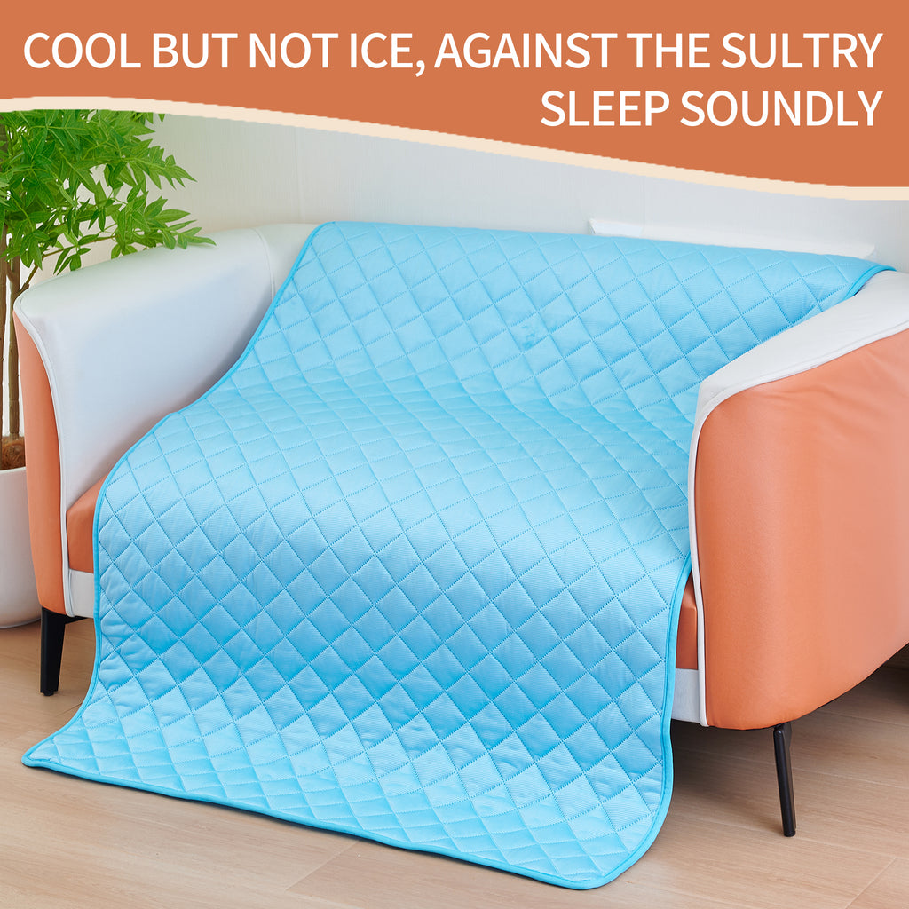 Cooling mat being wiped clean — waterproof easy-clean surface